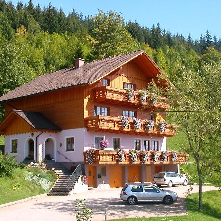 Urlaub Am Bauernhof Bei Familie Steinbrecher Bad Mitterndorf Esterno foto